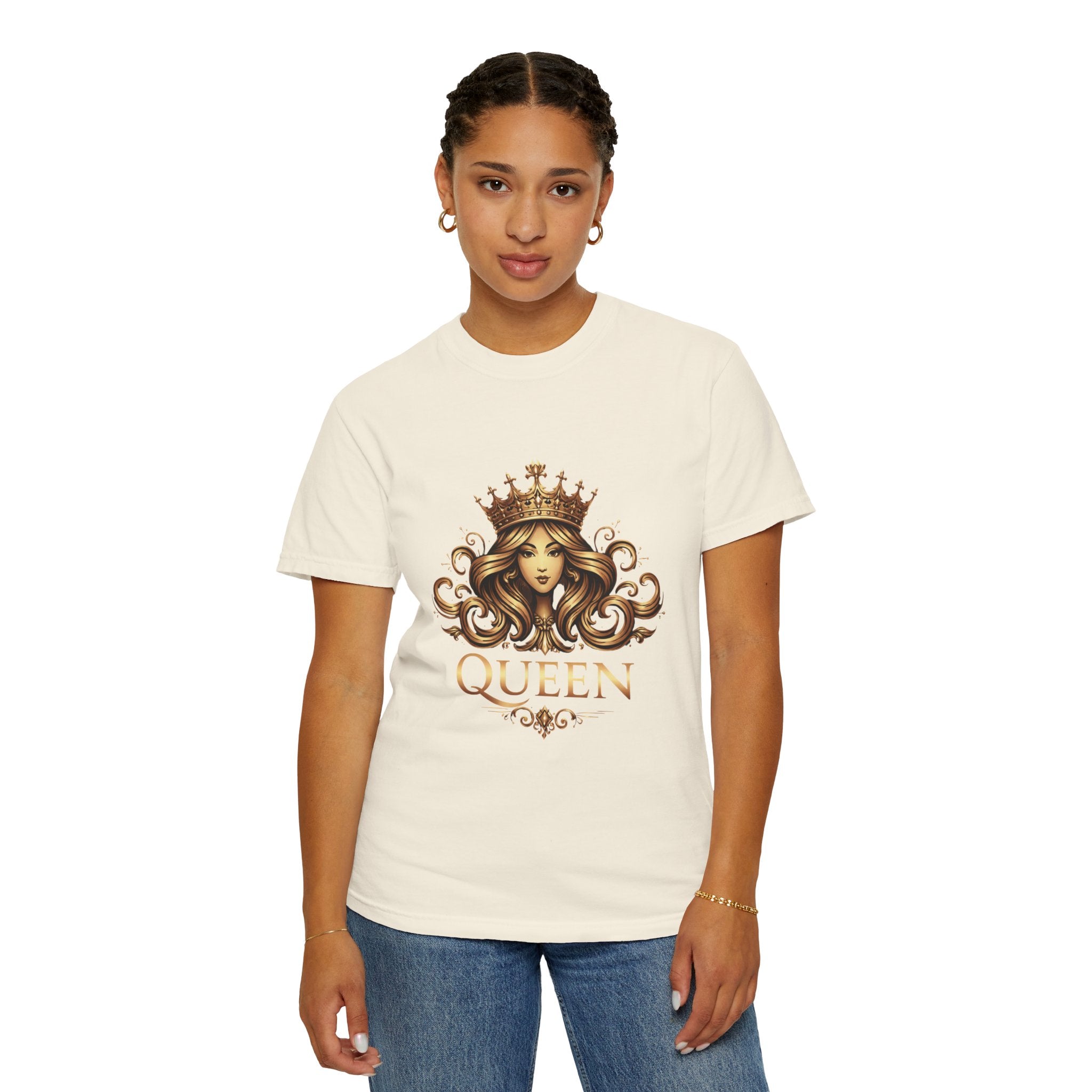 Queen Crown Graphic T-Shirt — Regal Women’s King/Queen Tee