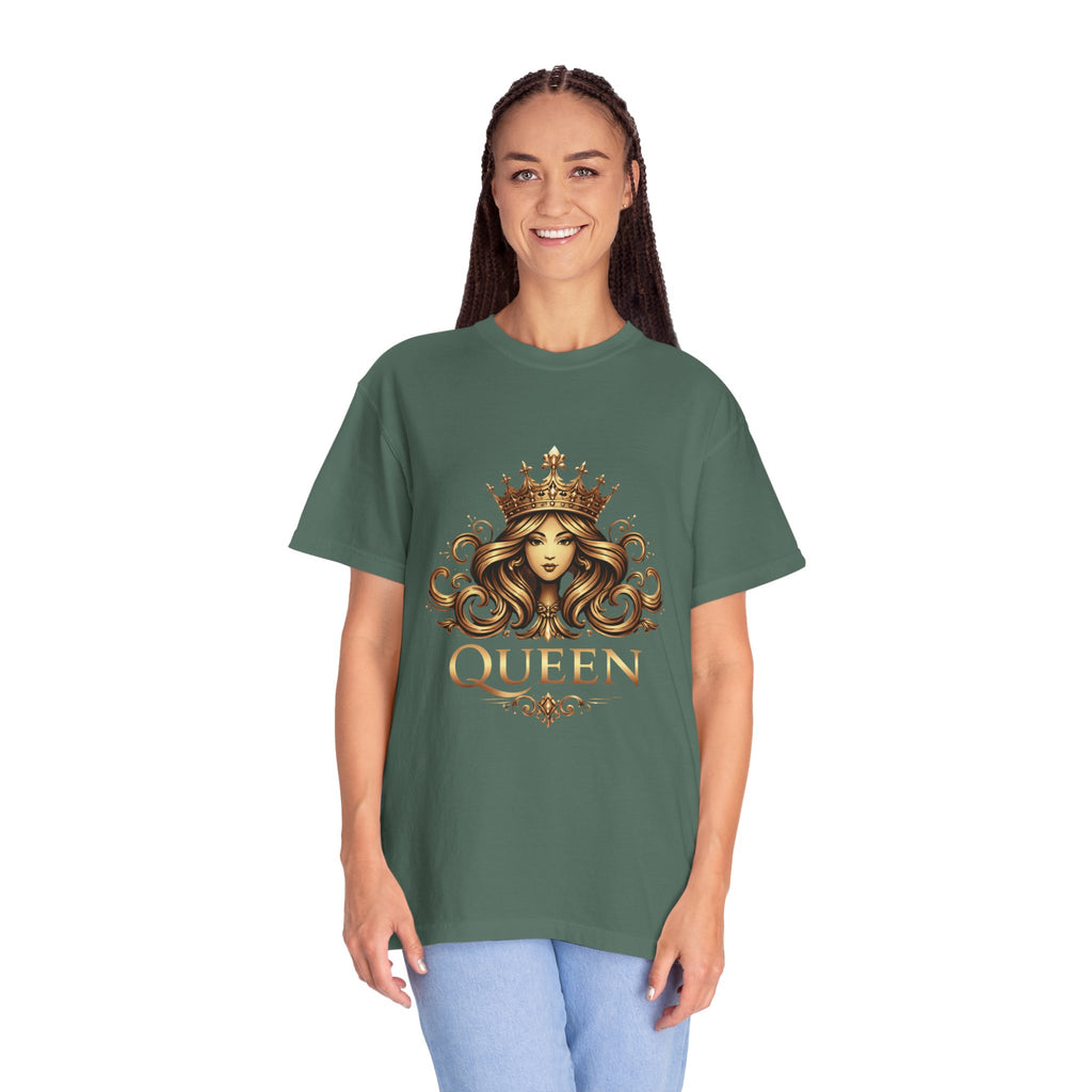 Queen Crown Graphic T-Shirt — Regal Women’s King/Queen Tee