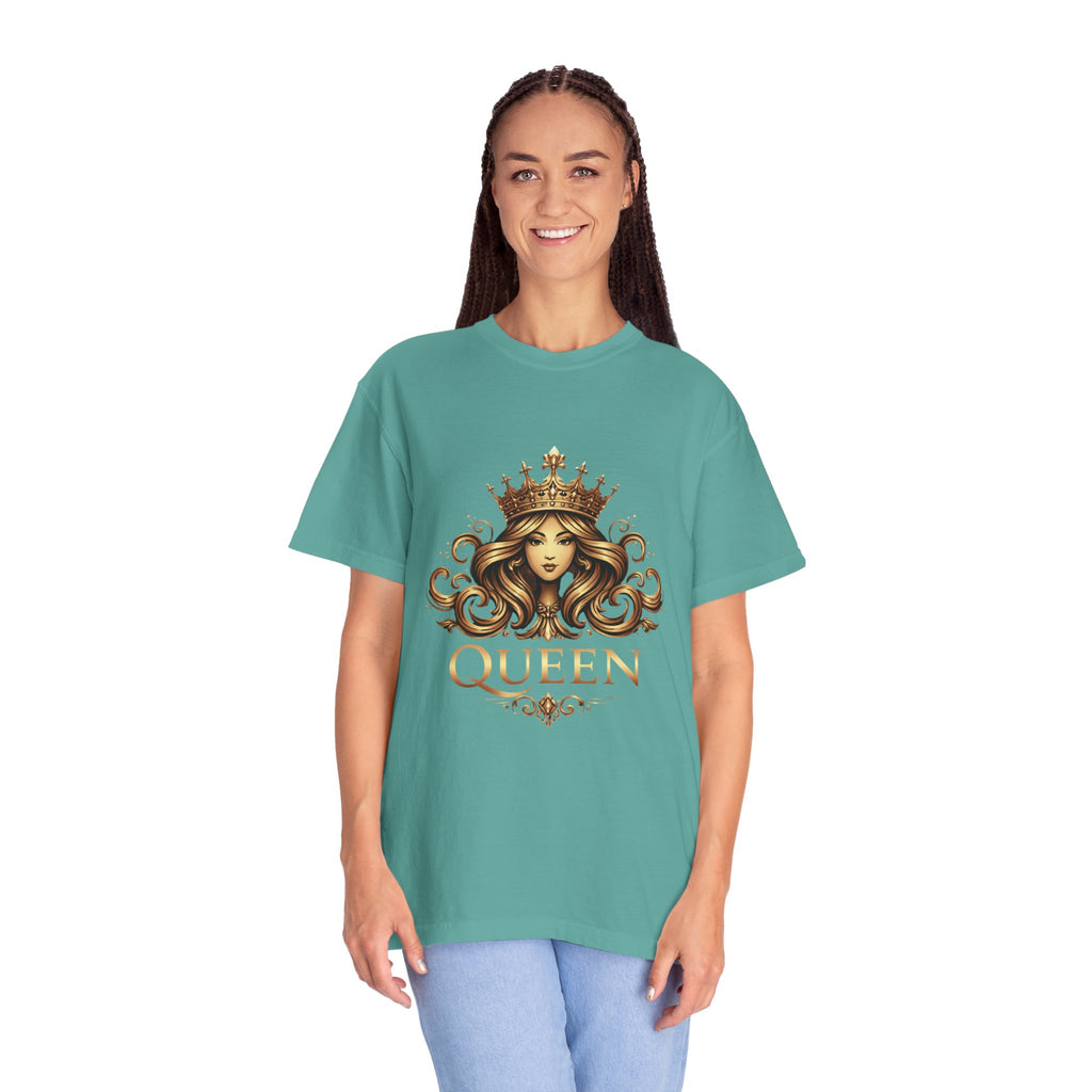 Queen Crown Graphic T-Shirt — Regal Women’s King/Queen Tee