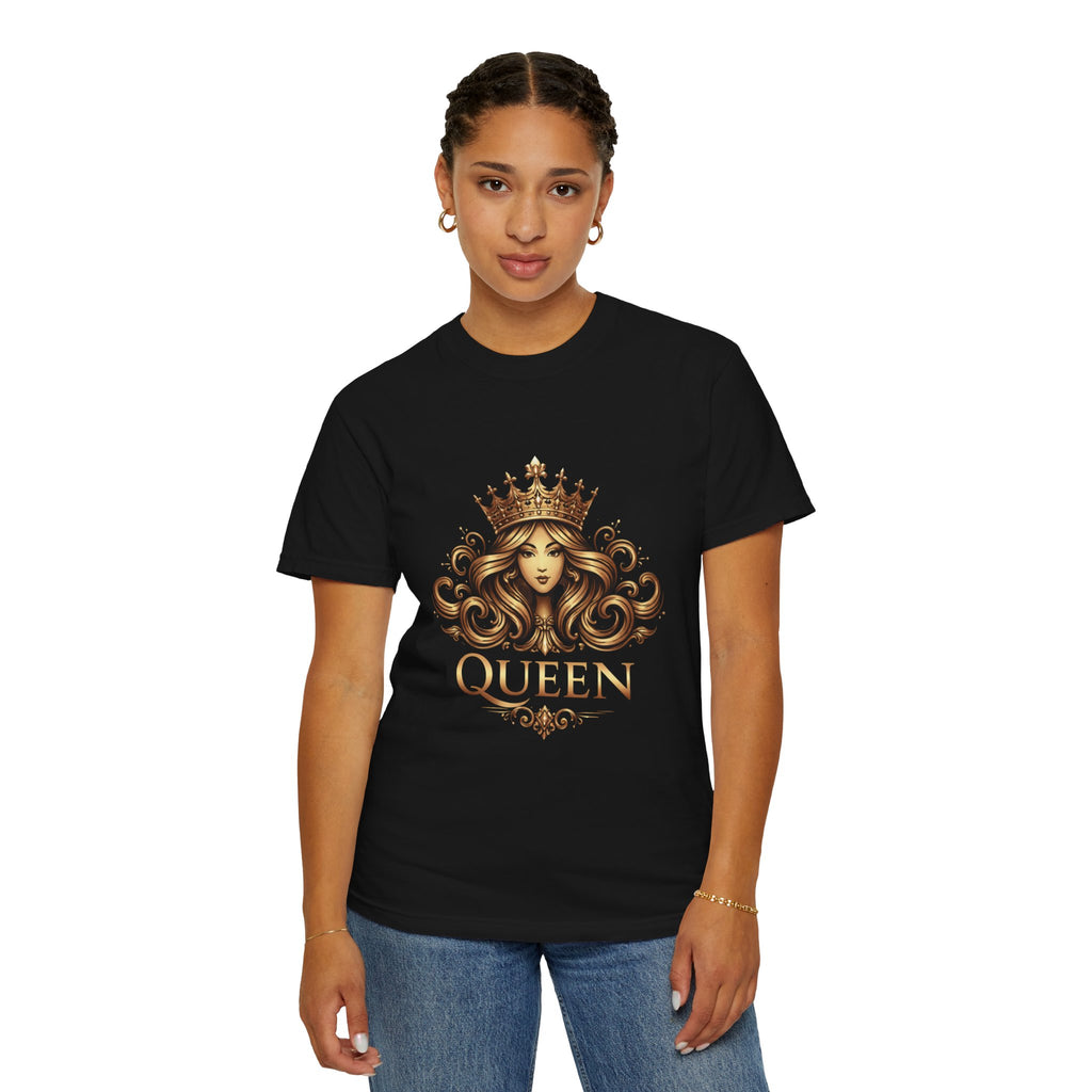 Queen Crown Graphic T-Shirt — Regal Women’s King/Queen Tee