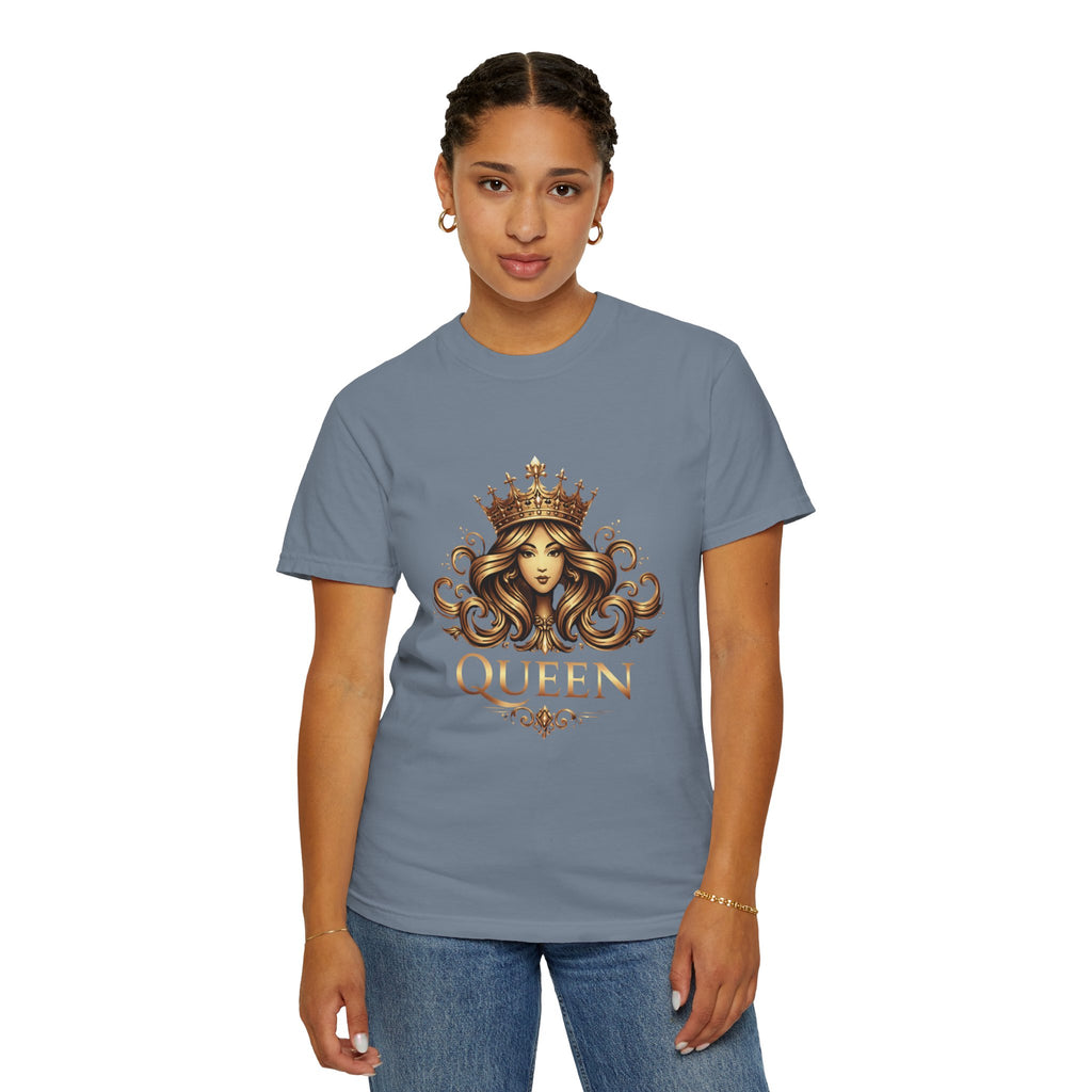 Queen Crown Graphic T-Shirt — Regal Women’s King/Queen Tee