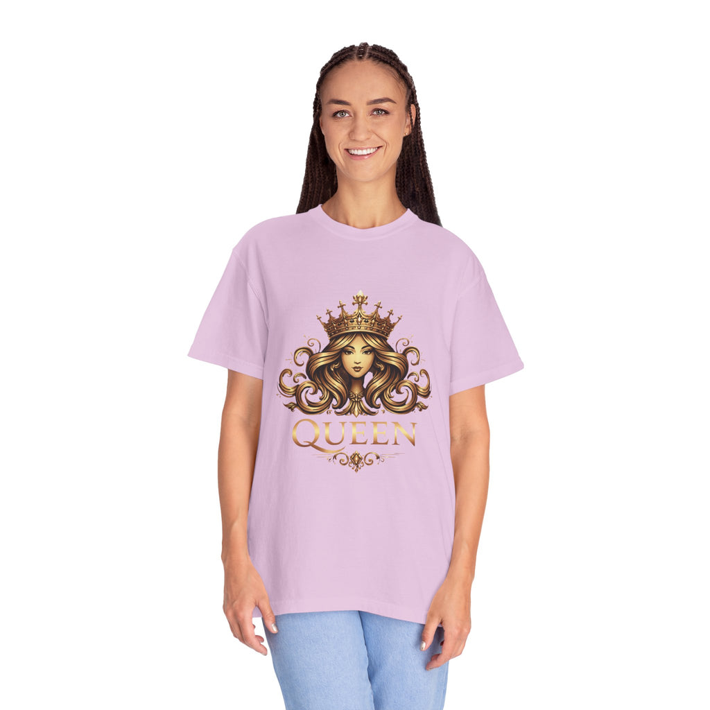 Queen Crown Graphic T-Shirt — Regal Women’s King/Queen Tee