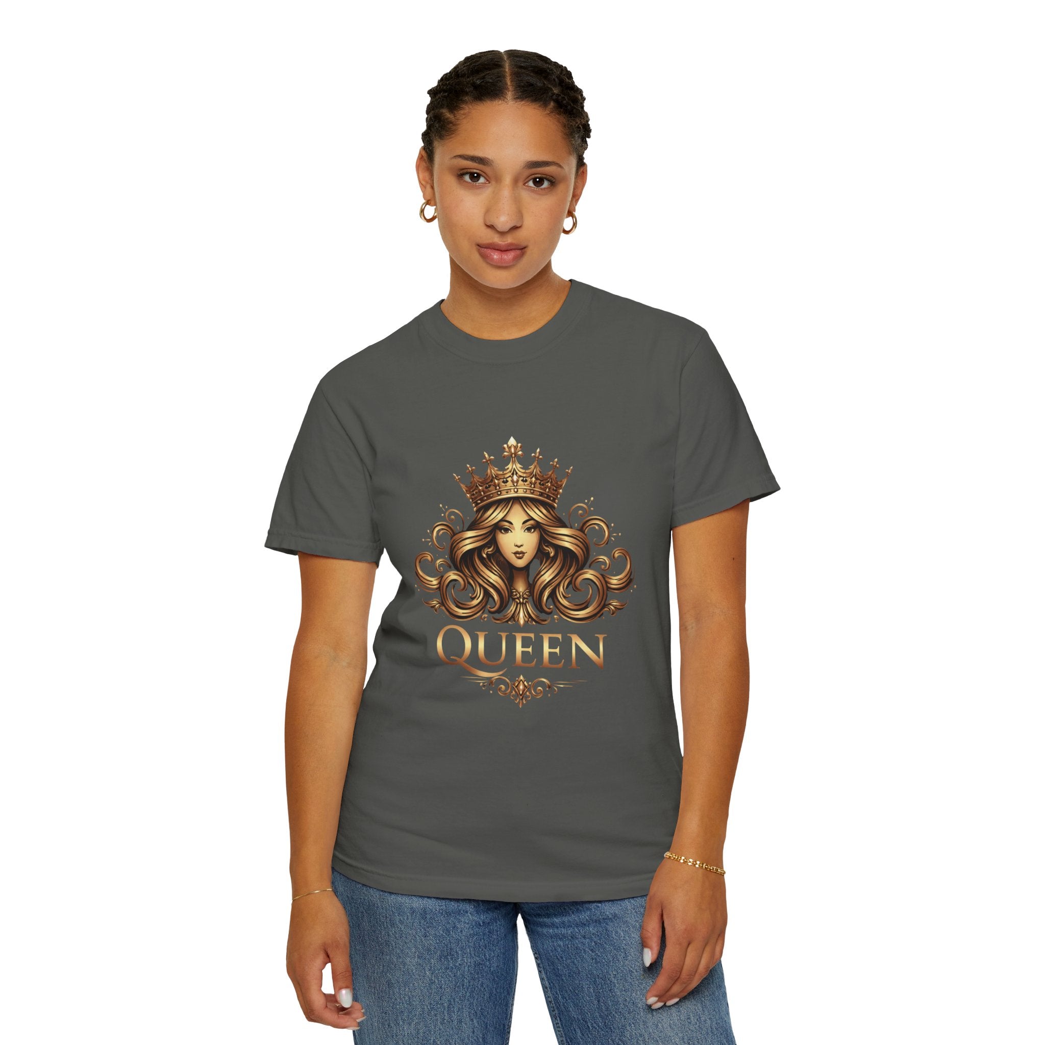 Queen Crown Graphic T-Shirt — Regal Women’s King/Queen Tee
