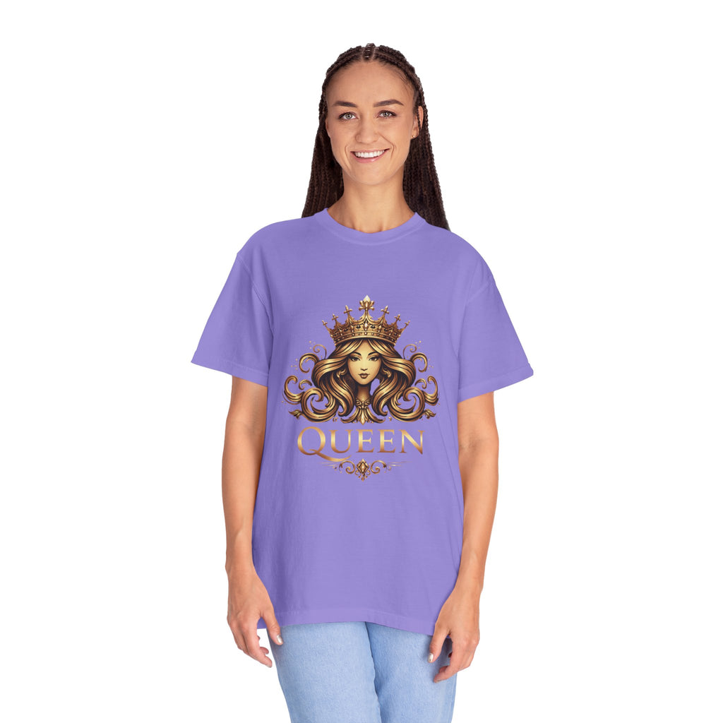 Queen Crown Graphic T-Shirt — Regal Women’s King/Queen Tee